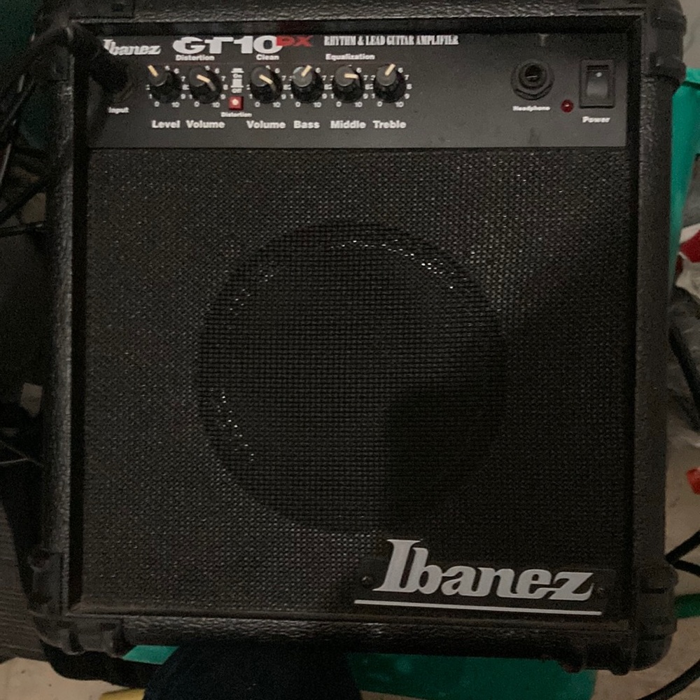 Ibanez GT10 DX rhythm& lead guitar amplifier